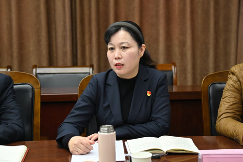 洛陽公交集團召開黨風廉政建設暨家風座談會02.JPG